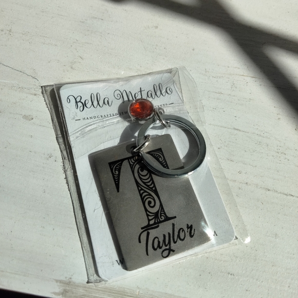 NWT Taylor name keychain - Picture 4 of 4
